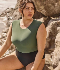 The Surf - Olive & Sea Urchin