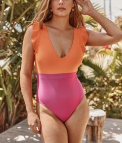 The Ruffle Backflip - Hibiscus & Tangerine -Cheap Sunset Bikini Store 2 ModelBack 9739813e 4232 4b1f 8da8 e54858d6024f