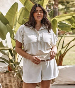 The Towel Terry Button-Down Shirt - White Sand -Cheap Sunset Bikini Store 3 ModelBack2 d6eceb23 aa63 419c 9aea ffdefec46d1d