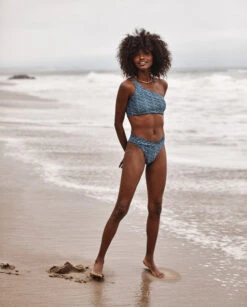 The Sidestroke Bikini Top - Mini Bloom In Sky & Blue Mountain -Cheap Sunset Bikini Store 3 ModelFullBody b8520d01 8c8d 406e a68d c6516bf96c8f