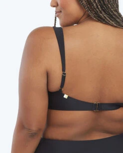 The Wide Strap Oasis Bikini Top - Sea Urchin -Cheap Sunset Bikini Store 4 ModelDetail 04465588 f9fa 4c3f 8458 2614d98b43f0