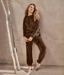 The Plush Velour Hoodie - Chocolate -Cheap Sunset Bikini Store 4 ModelDetail 04a3f8df f857 4426 80d6 52fc0b7c6eaf