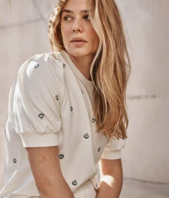 The Softest French Terry Puff Short Sleeve Top - White Sand Floral Stitch -Cheap Sunset Bikini Store 4 ModelDetail e4a83535 81d7 421f b753 b6c249fbad1f