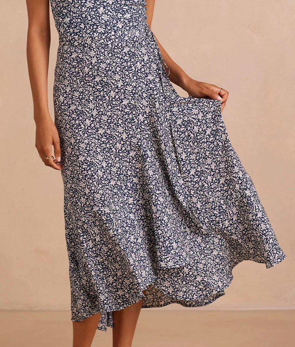 The Silky Luxe Beach To Brunch Wrap Skirt - Beach Botanical In Deep Sea 3 The Silky Luxe Beach To Brunch Wrap Skirt - Beach Botanical In Deep Sea - Image 3